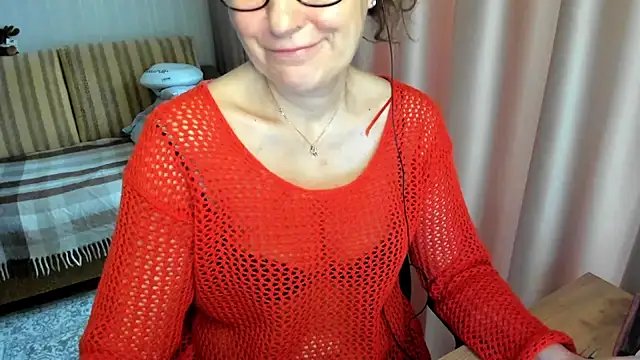 lauraoven online show from March 2, 7:15 am