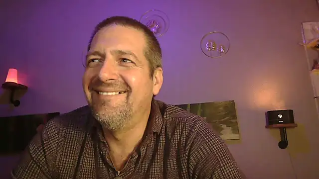 matrikes1 online show from February 24, 6:47 pm