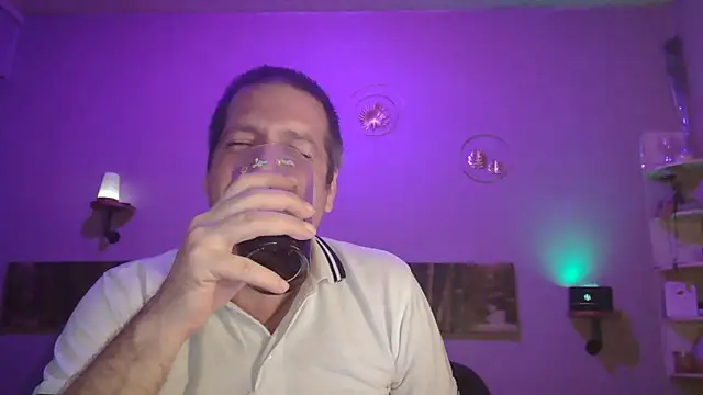 matrikes1 online show from March 13, 10:21 pm