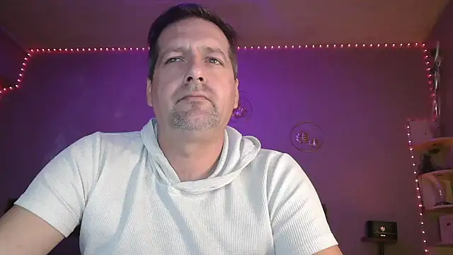 Snapshot of matrikes1 chatting on February 28, 3:02 pm matrikes1 online show from February 28, 3:02 pm