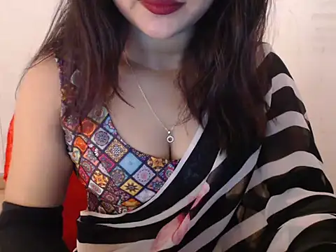 Snapshot of Open_Heart_Lennon chatting on March 21, 4:39 am Open Heart Lennon online show from March 21, 4:39 am