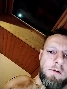 Kw8585kw online show from March 9, 9:36 pm