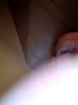 Kw8585kw online show from January 15, 8:23 pm