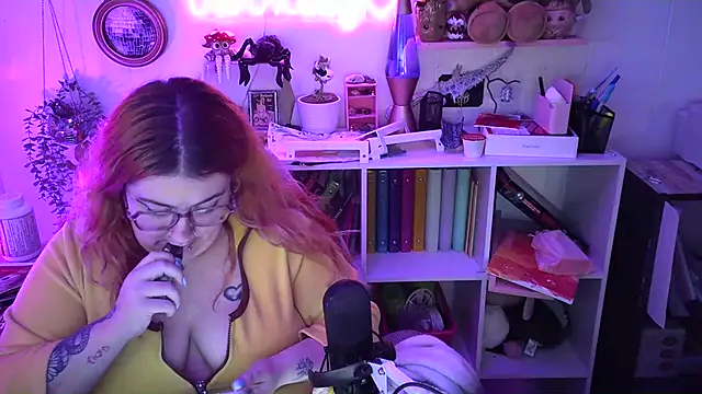 kaaybaby109 online show from December 30, 8:43 am