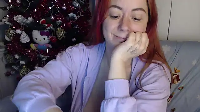 Snapshot of spell_of_love chatting on February 2, 11:21 pm spell of love online show from February 2, 11:21 pm