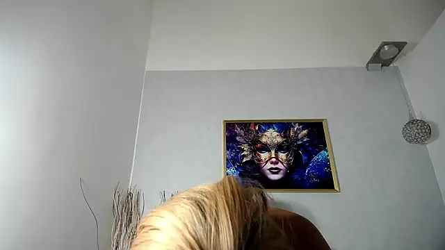 paulabigcock online show from February 24, 8:07 pm