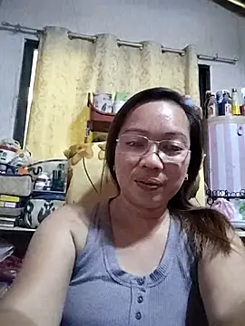 Snapshot of asianwet4u chatting on March 2, 1:47 am asianwet4u online show from March 2, 1:47 am