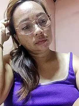 asianwet4u online show from November 30, 4:05 am