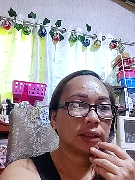 asianwet4u online show from December 5, 3:37 am