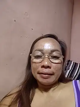 asianwet4u online show from February 9, 2:43 pm