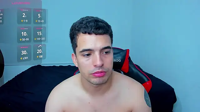 tanner hard  online show from March 22, 1:43 am