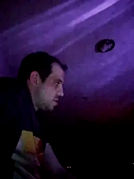 Snapshot of Codymc89 chatting on February 11, 11:43 pm Codymc89 online show from February 11, 11:43 pm