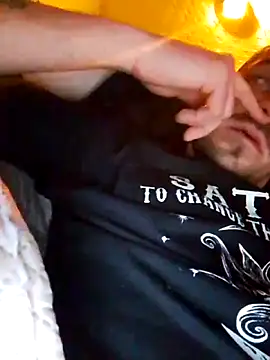 Snapshot of Codymc89 chatting on March 5, 6:31 am Codymc89 online show from March 5, 6:31 am