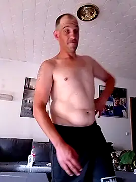 Snapshot of Codymc89 chatting on July 15, 4:56 pm Codymc89 online show from July 15, 4:56 pm