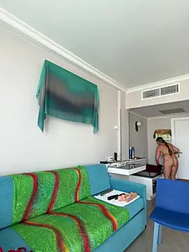 Snapshot of Alimela chatting on March 14, 11:26 am Alimela online show from March 14, 11:26 am