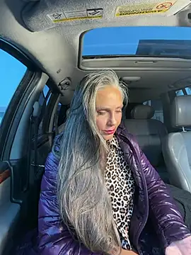 Snapshot of Alimela chatting on March 23, 4:22 pm Alimela online show from March 23, 4:22 pm