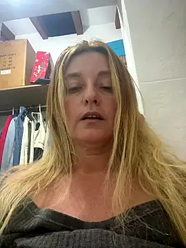 moniquerainx online show from January 14, 12:27 am