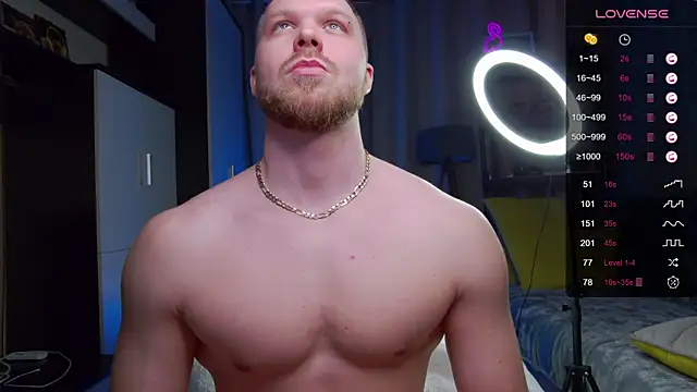 Snapshot of Chrisx_X chatting on March 5, 12:27 am Chrisx X online show from March 5, 12:27 am