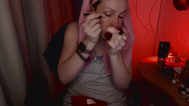 JohansonKatie online show from January 15, 6:54 am