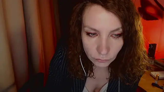 JohansonKatie online show from January 21, 3:59 am