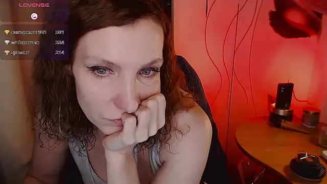 JohansonKatie online show from February 1, 2:47 am