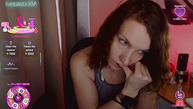 JohansonKatie online show from March 11, 6:21 am