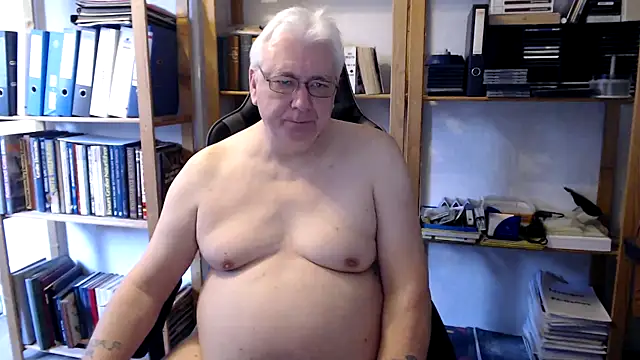 SchwanzhureXXL online show from March 20, 8:41 am