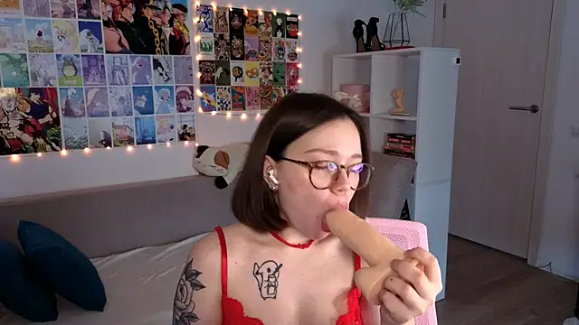 MilenaSaint online show from February 13, 8:48 am