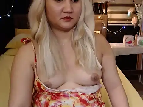 xheavenlytrans online show from December 18, 12:44 pm