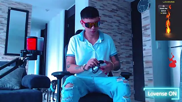 Lobito xxxl online show from November 21, 7:34 pm