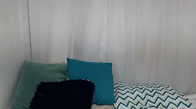 ninaa fox online show from March 19, 7:17 pm