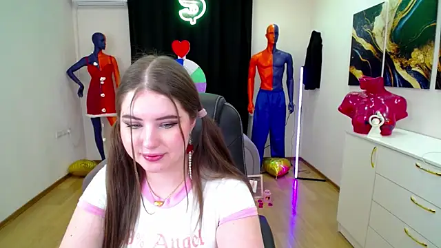 NicoleFoxery online show from February 17, 3:36 am