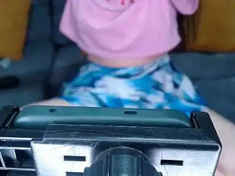 Snapshot of kamila-diablita chatting on March 18, 6:59 pm kamila-diablita online show from March 18, 6:59 pm