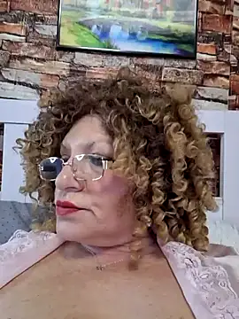 Hot Azaleea online show from January 31, 9:37 am