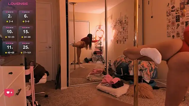 Evie-Luna online show from October 12, 2:43 am