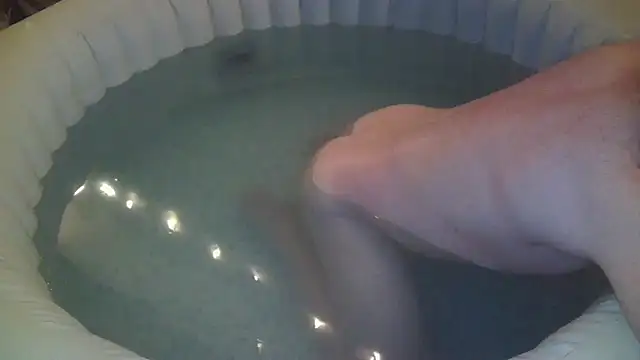 Snapshot of theSecretBallerino chatting on November 4, 8:19 pm theSecretBallerino online show from November 4, 8:19 pm