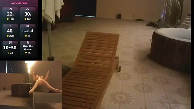 Snapshot of theSecretBallerino chatting on November 14, 6:28 pm theSecretBallerino online show from November 14, 6:28 pm