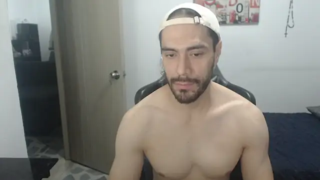 samuelgarcia  online show from April 17, 8:28 am