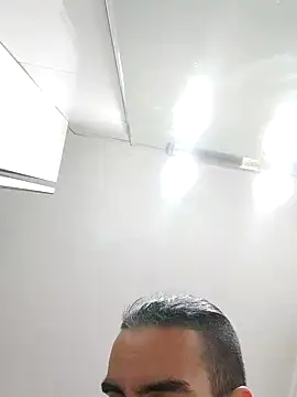 TommyMomentum online show from January 16, 5:32 am