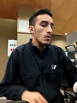 TommyMomentum online show from November 29, 7:11 am