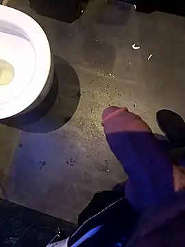 Fghjxdgbbcd online show from January 13, 11:10 pm