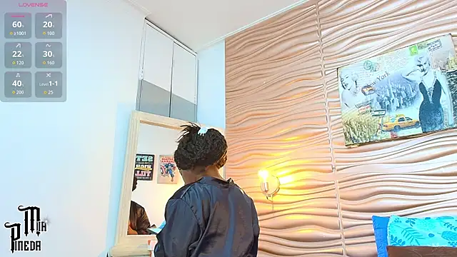 mia pineda online show from September 8, 8:19 pm