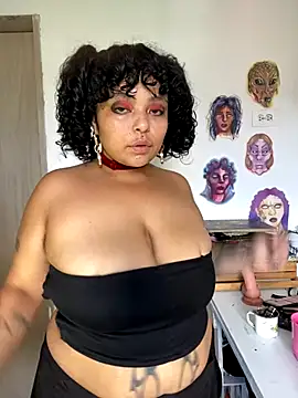 PrincessLauren420 online show from October 3, 7:00 pm