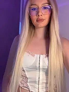 mollyxxx online show from January 5, 12:31 am