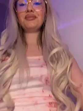 mollyxxx online show from January 7, 1:49 am