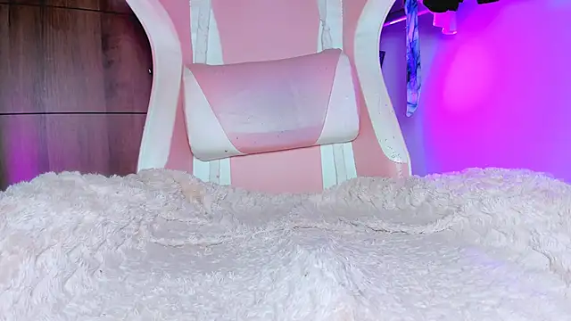 Snapshot of KataFerreira777 chatting on October 9, 12:08 am KataFerreira777 online show from October 9, 12:08 am