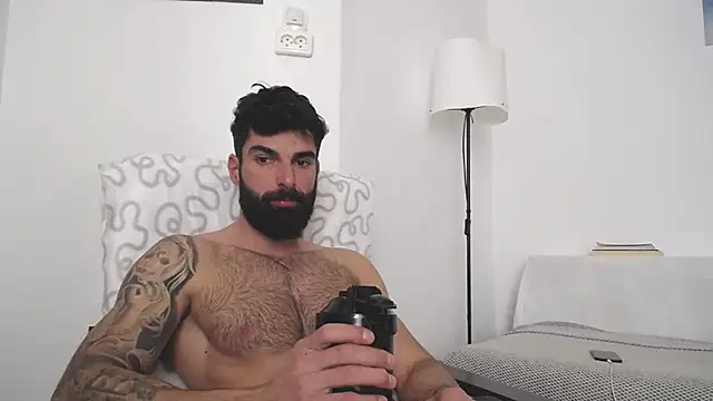 Verycutex online show from March 10, 8:48 am