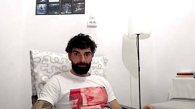 Verycutex online show from March 9, 4:00 pm