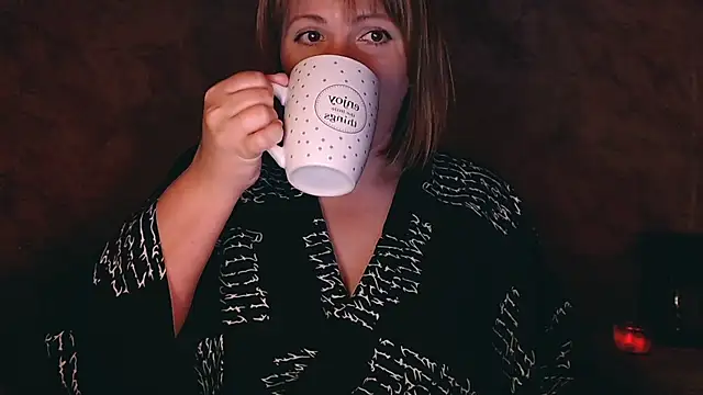  letty  online show from June 18, 8:57 pm