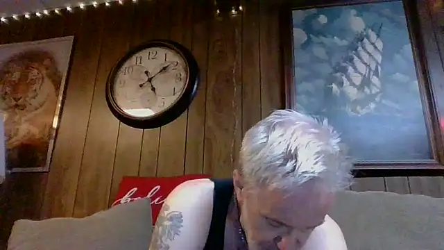 Makowboy online show from December 14, 12:11 am